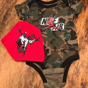 Nike Jordan Jumpman 6-12 months